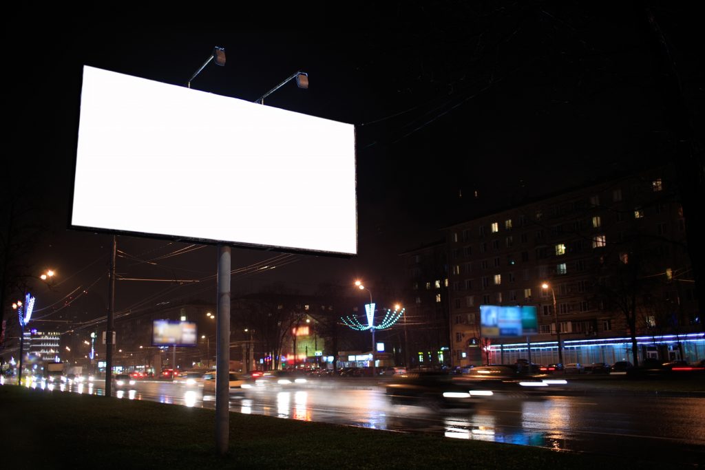 7 Brilliant Outdoor Advertising Ideas for Small Businesses