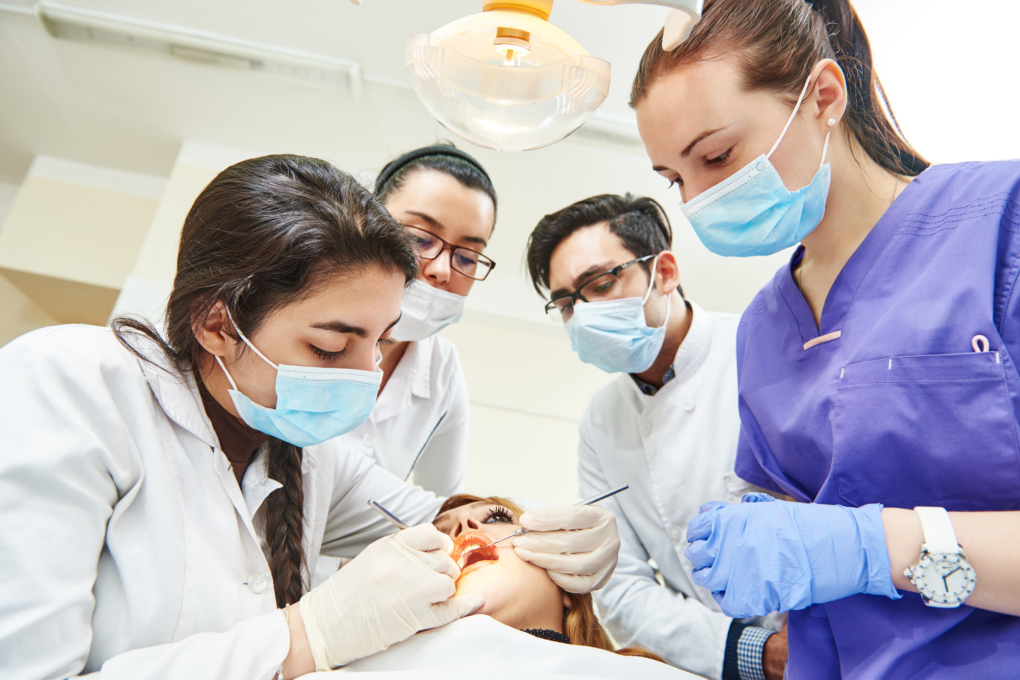 dental assistant training