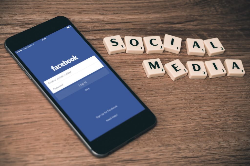 Social Media for Businesses: How to Use Facebook for Business