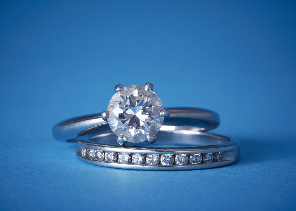 The Benefits of an Engagement Ring Appraisal, Explained